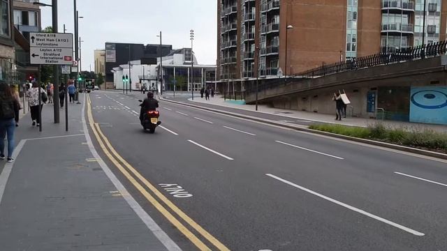 Авто движение в Лондоне смотреть онлайн