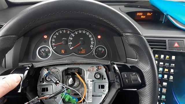 Opel Astra H steering wheel remote in Opel Meriva A with arduino based adapter смотреть онлайн