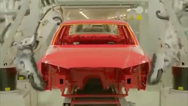 Как собирают суперкар Ауди ТТ РС (Audi TT RS) смотреть онлайн