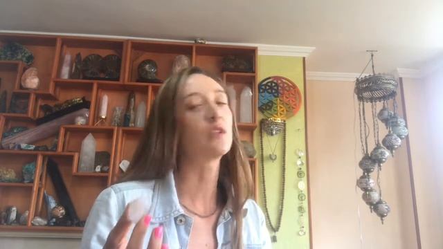 cuarzo cristal - Sanador y amplificador de energías смотреть онлайн