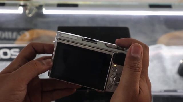 Kalian pilih mana.. Fujifilm XM1, Fujifilm XA3 atau Canon M10??? смотреть онлайн