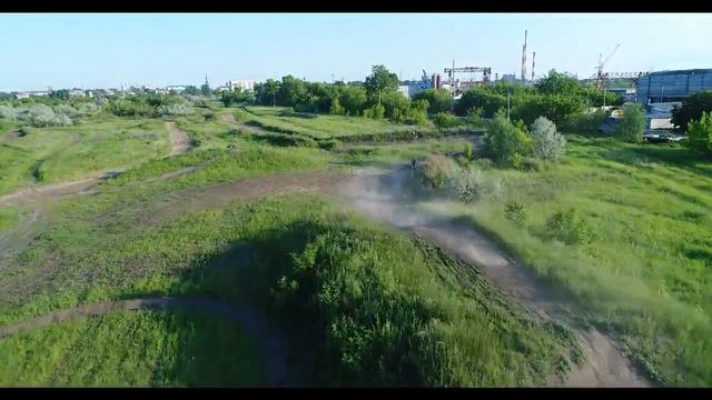 Мотокросс, тренировка, лето. смотреть онлайн