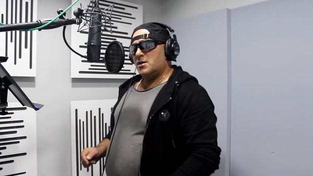 Mr Karen & Sargis - Мурашки смотреть онлайн