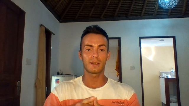 Что такое лихорадка Денге и как предостеречь себя? | Индонезия, Бали [720p] смотреть онлайн