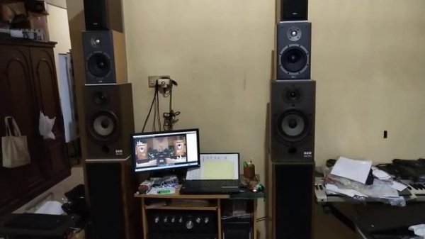 B&W DM110 DM301 & SANSUI AU719 COLABIRATION