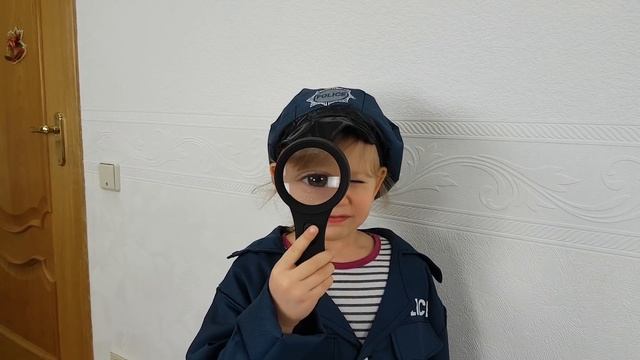 Alena - policeman Professions for kids смотреть онлайн