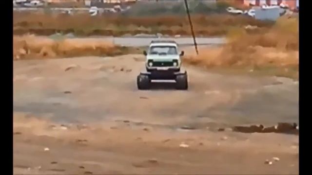 Гусенчный вездеход из Нивы Шевроле Снегоход болотоход ТСН 74 смотреть онлайн