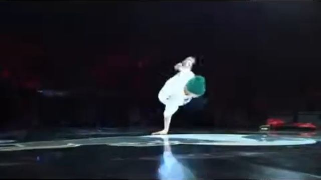 Смотрим Брейк-Данс! смотреть онлайн
