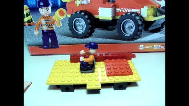 ЛЕГО - совместимый конструктор - Пожарная машина. Compatible Lego constructor. Fire engine смотреть онлайн