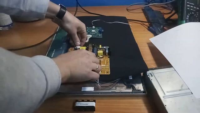 Ремонт Samsung SyncMaster 940n смотреть онлайн