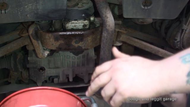 Audi TT Head Gasket Test Rear Differential/Front Gearbox Oil Change Bodgit And Leggit Garage смотреть онлайн