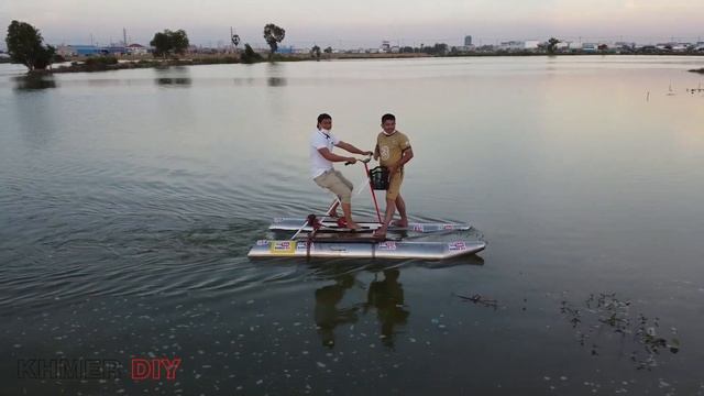 This is invincible Testing WaterBike Boat Pedal Drive - Khmer Water Bike смотреть онлайн