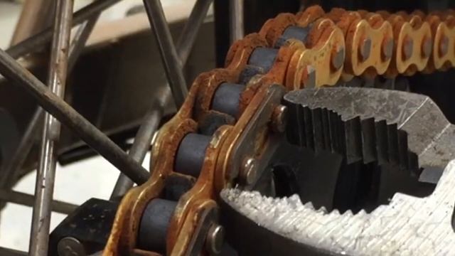 Chain Master Link Removal (To install: link in description) смотреть онлайн