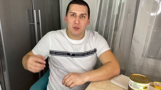 Теститрую консервы - Сравниваю дорогие и Дешевые Шпроты, Кильку в томате, Паштет, Каши смотреть онлайн