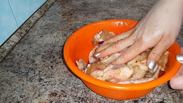 КУРИНЫЕ КРЫЛЫШКИ в медово-горчичном соусе. Пальчики оближешь! смотреть онлайн