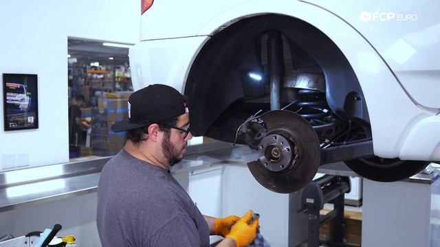 BMW X3 Rear Brake Pad & Rotor Replacement DIY (BMW E83) смотреть онлайн