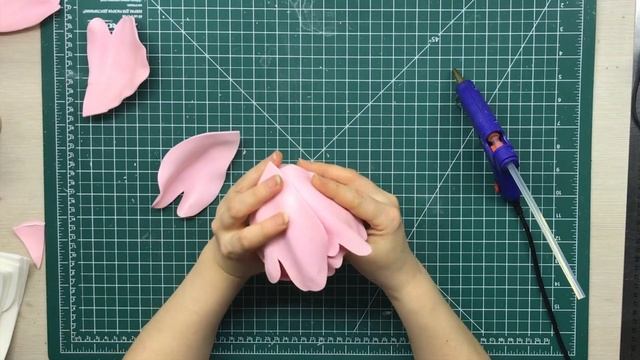 Цветы для шляпной коробки 3️⃣ Пион из изолона смотреть онлайн