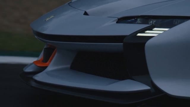 All-new Ferrari SF90 XX Stradale - footage смотреть онлайн