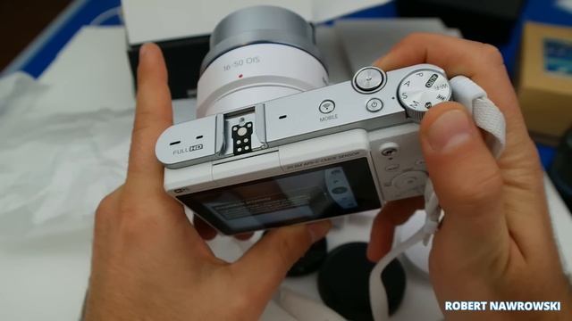 Samsung NX3000 Unboxing PL Rozpakowanie | Robert Nawrowski смотреть онлайн