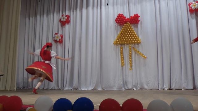 РУССКИЙ ТАНЕЦ "ВОЛШЕБНАЯ ДУДОЧКА"МАРИЯ ИЛЬИНА И ВАСИЛИЙ КИРИЛЛОВ смотреть онлайн