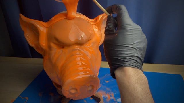 I made a creepy pig mask. Aubrey Hotline Miami смотреть онлайн