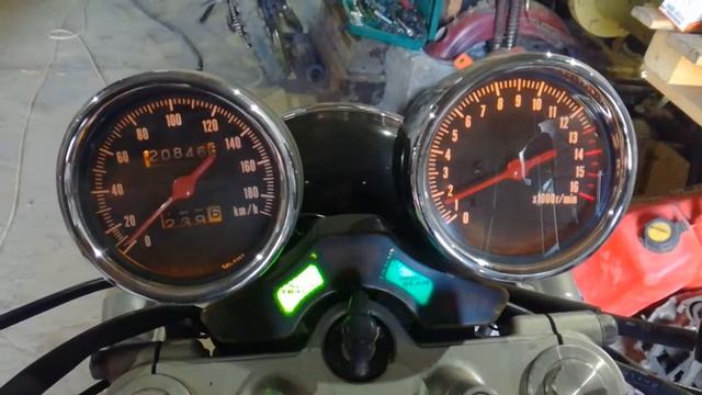 Запуск после переборки карбов Suzuki Impulse смотреть онлайн