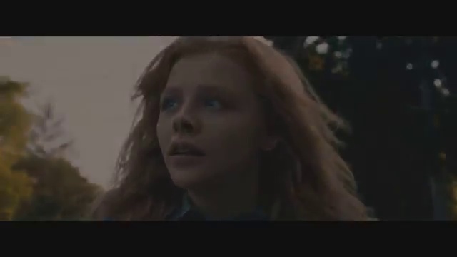 Carrie - Official Trailer - Chloe Moretz смотреть онлайн