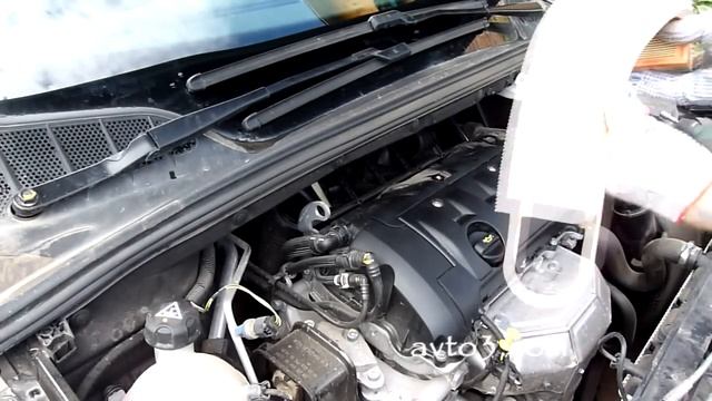 Пежо чистим / меняем воздушный фильтр смотреть онлайн