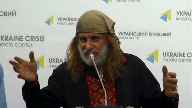 Opening contemporary icons exhibition by Mykhailo and Lev Skop «Gonta». UCMC, 22-07-15 смотреть онлайн