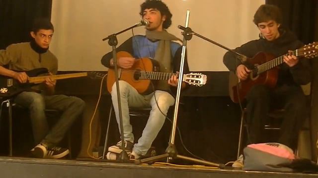 Remanzo - Puertas (en vivo en la toma) смотреть онлайн