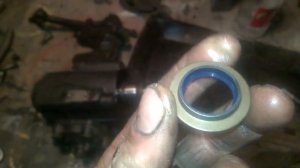 Замена сальника  ГУР Волги ШНКФ 453461.103. Авторская методика. МИРовая библиотека