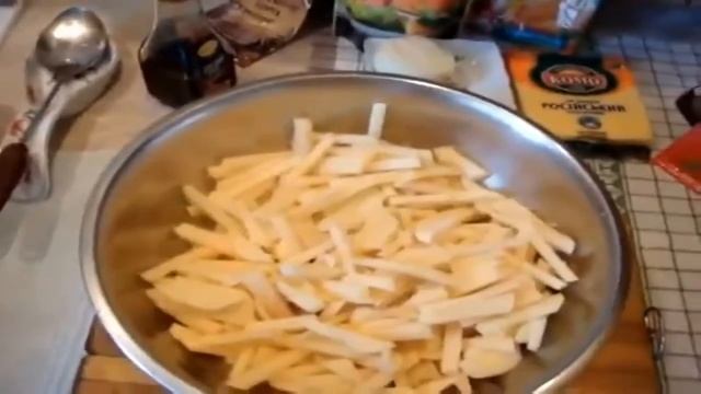 Картофельная запеканка без сыра в мультиварке! смотреть онлайн