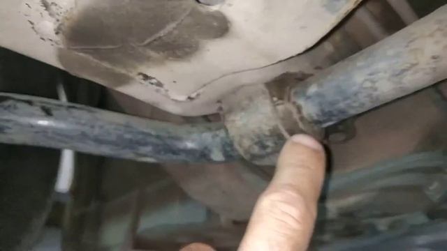 Скрипы и биения в подвеске Рено Сандеро Степвей смотреть онлайн