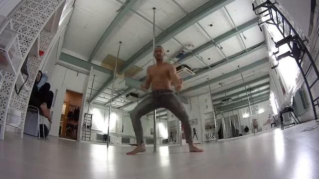 Sofa Dance (школа танцев в Москве) - Поздравление с 8 марта от Марка Буханцова! смотреть онлайн