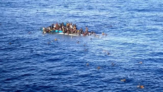 Рыбаки услышали детский плач. Они ужаснулись, когда увидели, кто ЭТО! смотреть онлайн