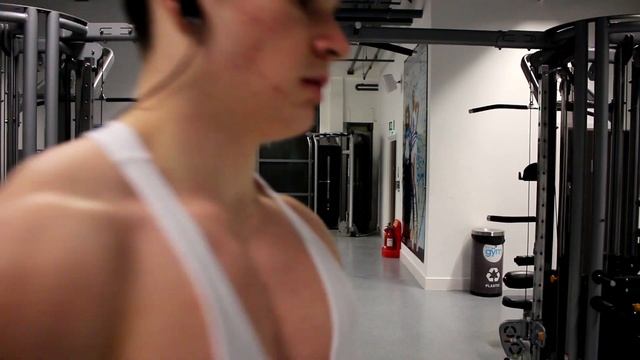 Gym Workout Routine 'My Split' '3.0' Chest and Triceps смотреть онлайн