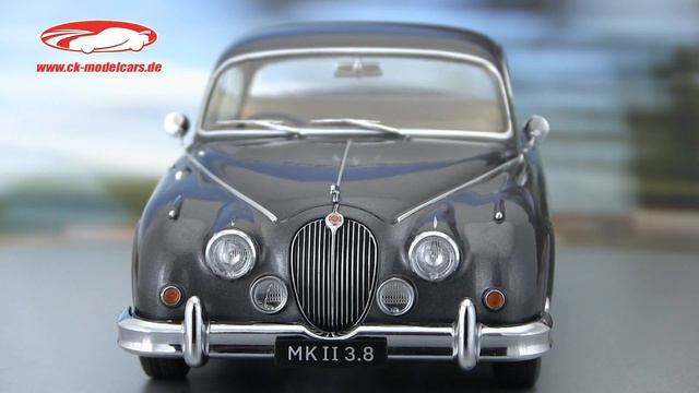 ck-modelcars-video: Jaguar MK II 3.8 RHD Baujahr 1959 dunkelgrau metallic 1:18 KK-Scale смотреть онлайн