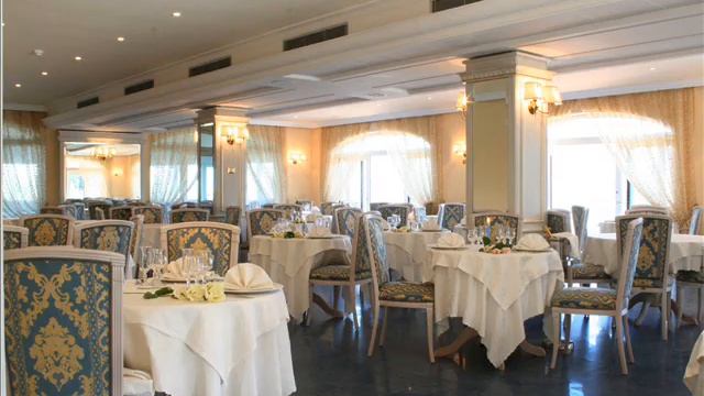 POOLRISTORANTE_0001 смотреть онлайн