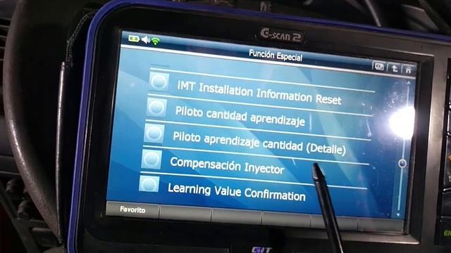 Gscan2 en Toyota Hilux (MOTOR, ABS, AIRBAG, INMO) смотреть онлайн