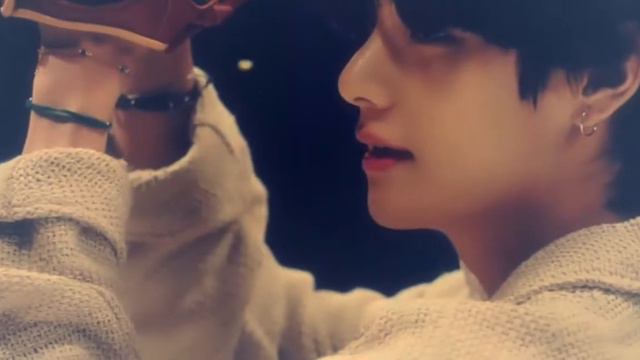 Вигуки и Юнмины клип - я продал свою душу... смотреть онлайн