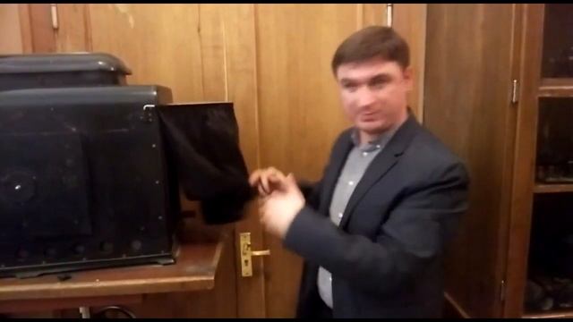 Экспонаты за кулисами ЦФА ФФ МГУ смотреть онлайн