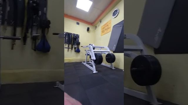 Подъём на трицепс 140кг на 5 раз!