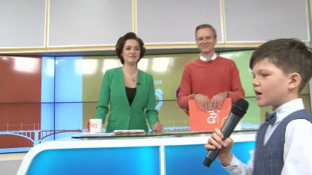 Юный певец Кирилл Зотов спел про Шерлока Холмса смотреть онлайн