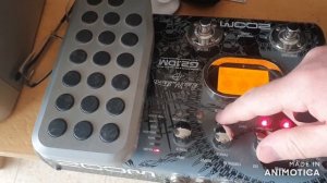 музыкальный центр и электрогитара