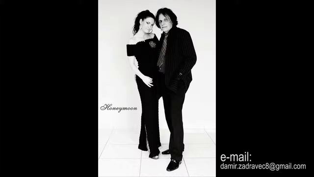 Demo - Honey Moon смотреть онлайн
