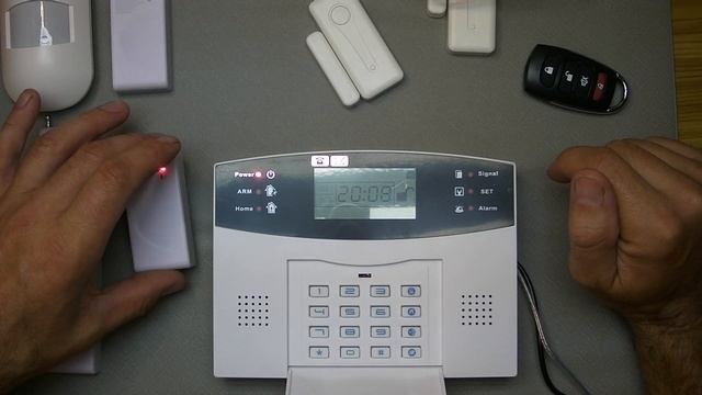 GSM сигнализация из Китая для гаража и дома. SmartUnit GSM30A. смотреть онлайн