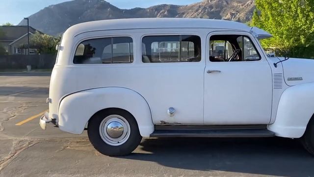1952 Chevrolet Suburban Preview смотреть онлайн