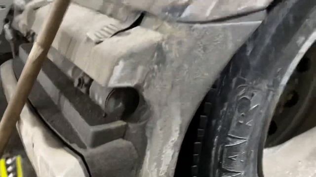 Вторая неделя из жизни на сервисе. Уходит топливо, ищем причину. смотреть онлайн