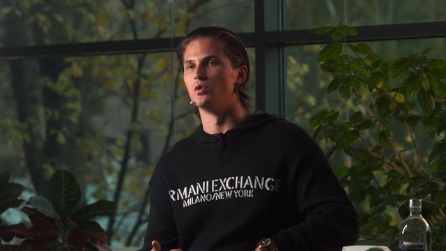 Как правильно мыслить? Мысли это враги? Как быть в моменте? смотреть онлайн