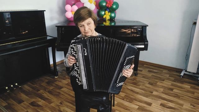 Вальс "В старом парке" Кузнецова З.И. смотреть онлайн